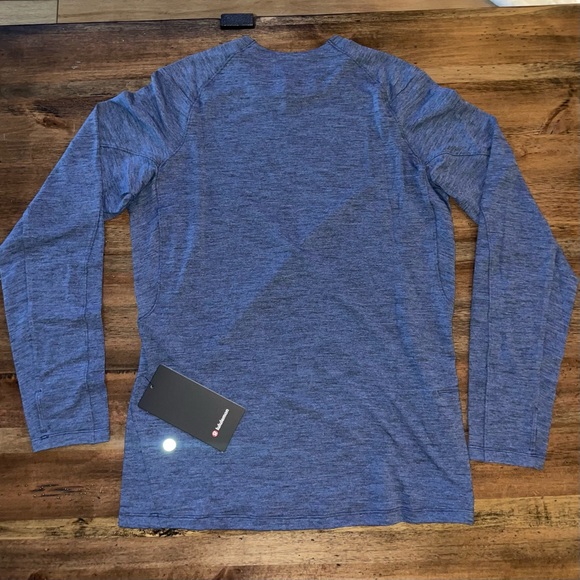 Mens Lululemon Blue Surge Warm Long Sleeve w Thumbholes MSRP $98 - Picture 5 of 6